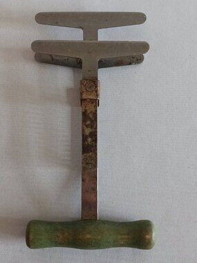 Vintage 1930's Spring Loaded Chopper By Foley